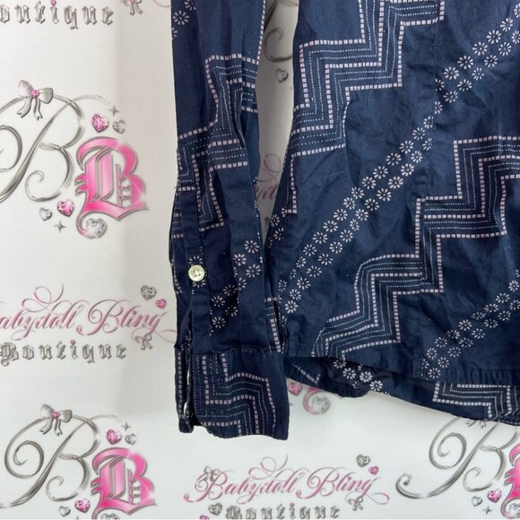 Levi's button up floral shirt collared Dark Blue and Purple Patterned Shirt - Picture 6 of 8